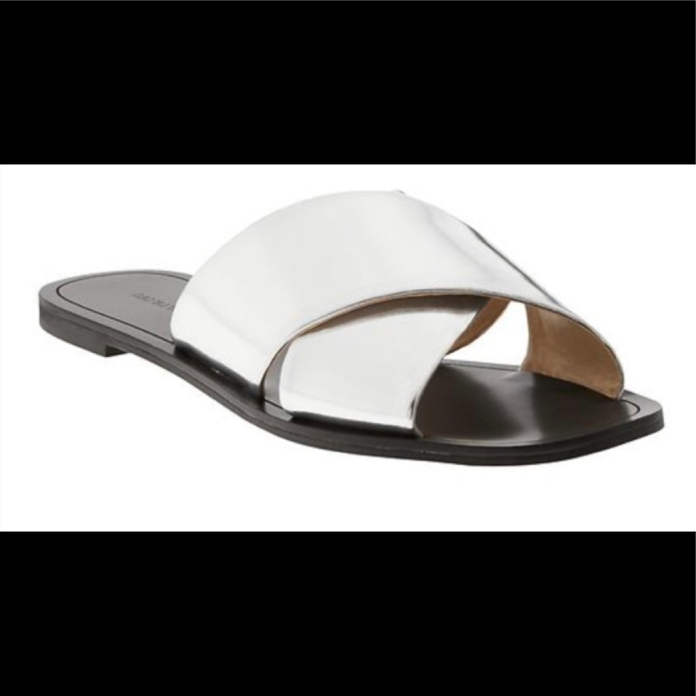 Banana Republic Celina silver cross strap flats